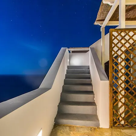 Maki House 아파트 아나피