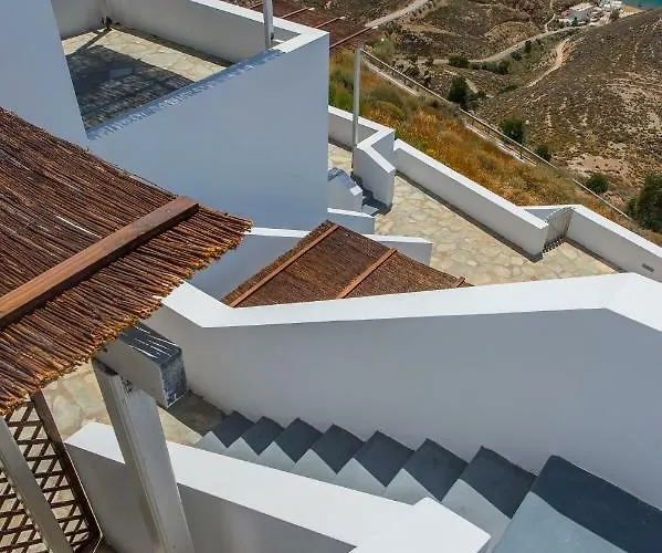 Maki House * أنافي